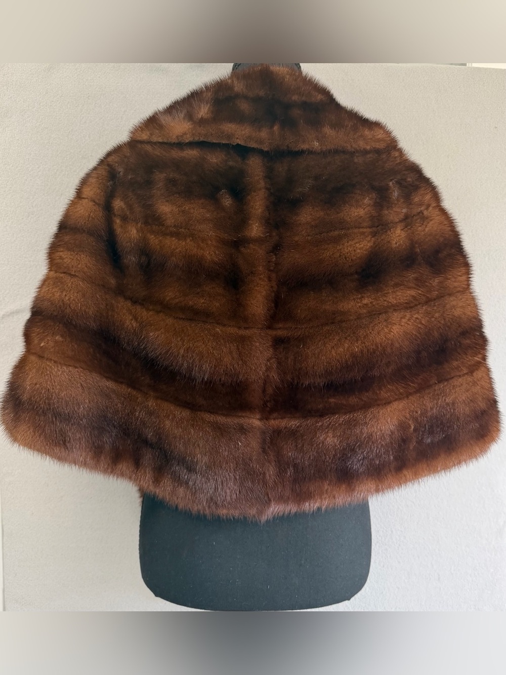 Vintage Genuine Mink Fur Stole, Cape Style 1950s-60s Classic Lining - Picture 2 of 10